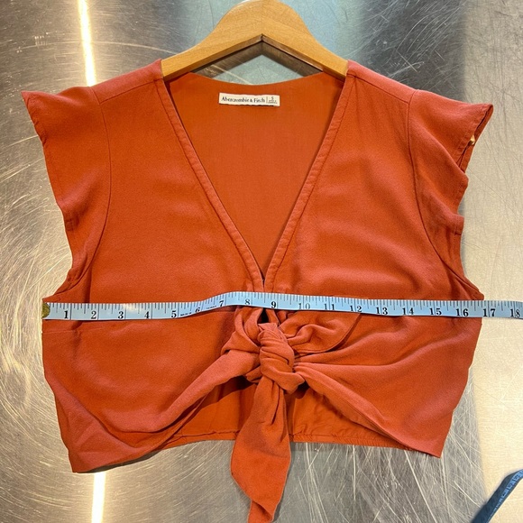 Abercrombie & Fitch Crop Top - Picture 5 of 6